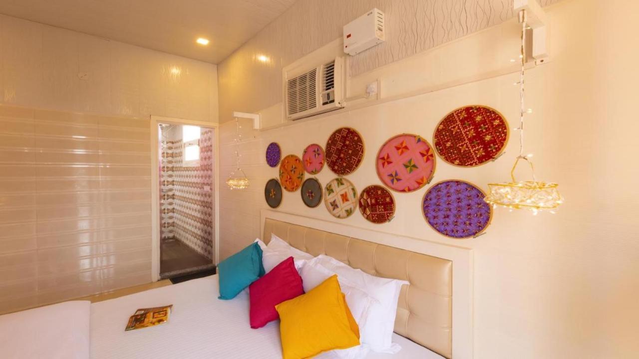 Madpackers Amritsar Bunks, Rooms, & Community Dış mekan fotoğraf